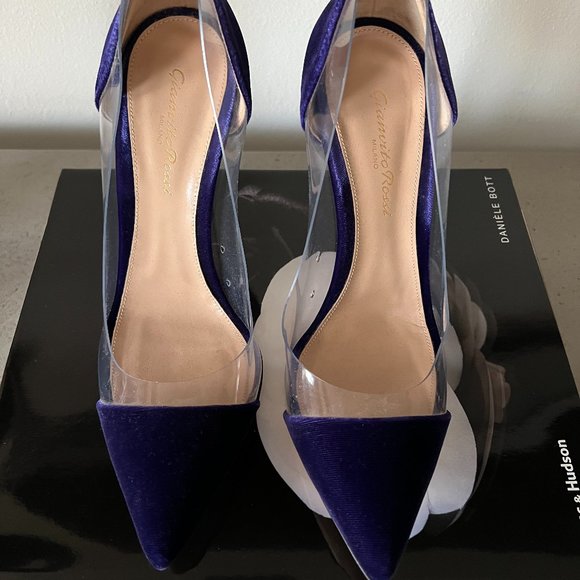 Gianvito Rossi Plexi 105 Suede Cap-Toe Pumps Purple/Clear Size 38 IT